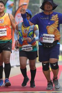 BIB: 42629, 42372, 45260
                            <button type="button" onclick="openModal(8222919)" class="btn btn-primary btn-sm float-right btn-popup" data-toggle="modal" data-target=".modal-high-quality">
                        <i class="fas fa-shopping-cart"></i> Add to Cart
                    </button>
                                            <button type="button" onclick="isThisMe(8222919, true)" class="btn btn-success btn-sm float-right btn-popup btn-isme hidden" data-toggle="tooltip" data-placement="bottom" title="นี่คือรูปของคุณใช่ไหม คลิกที่นี่เพื่อเอาเข้าอัลบั้ม">
                        <i class="fas fa-plus"></i> Add to album
                    </button>
                    <button type="button" onclick="isThisMe(8222919, false)" class="btn btn-warning btn-sm float-right btn-popup btn-isnotme hidden">
                        <i class="fas fa-ban"></i> Remove from album
                    </button>